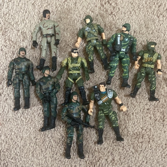 TOY LOT!!! - Picture 3 of 12